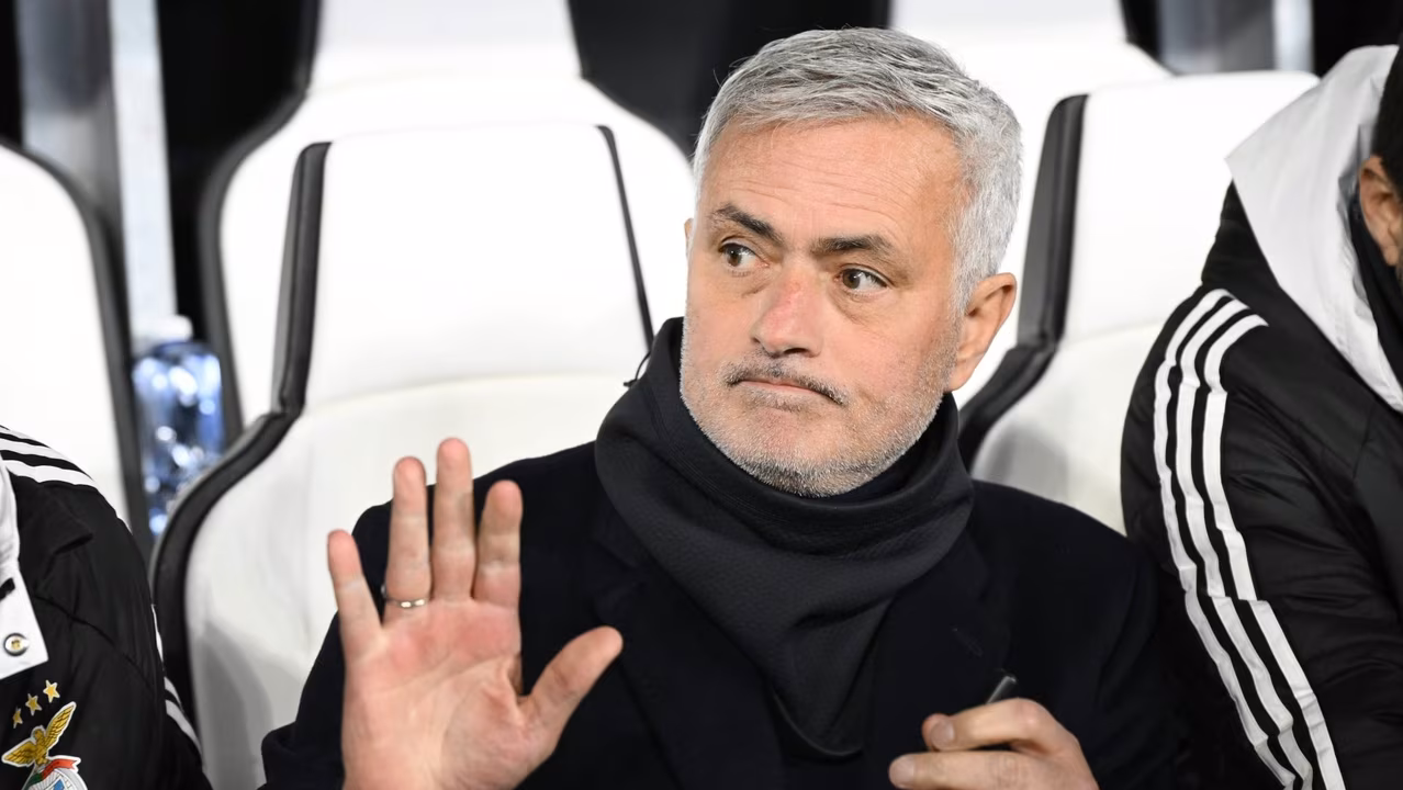 Mourinho fala pela primeira vez após assumir Real Madrid e se posiciona sobre Mbappé