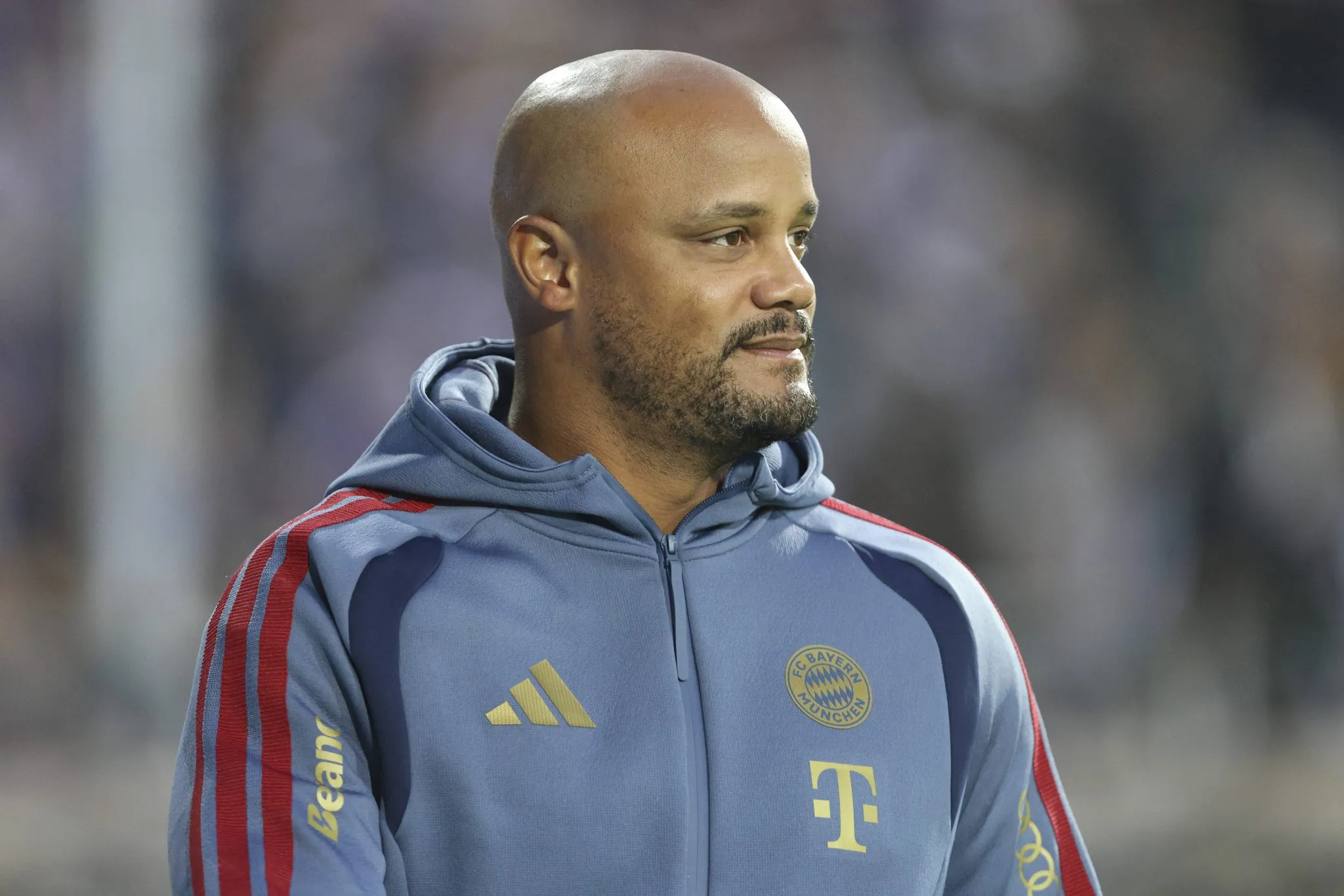 Kompany durante jogo do Bayern