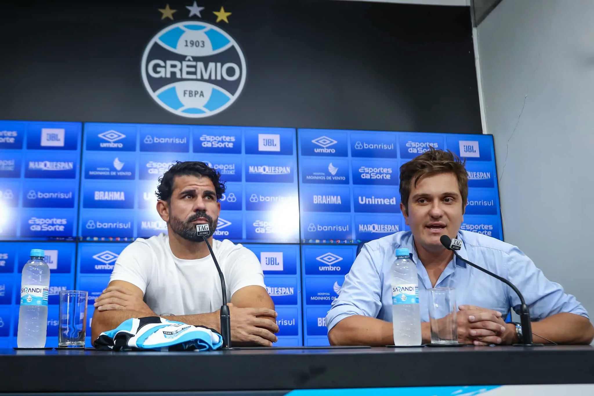 &lsquo;&Eacute; surreal o Diego Costa receber qualquer tipo de contesta&ccedil;&atilde;o&rsquo;, opina dirigente do Gr&ecirc;mio