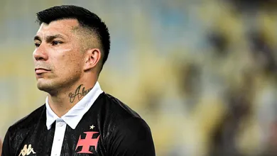 Sem espa&ccedil;o, Medel pode deixar Vasco na pr&oacute;xima janela e destino seria gigante argentino