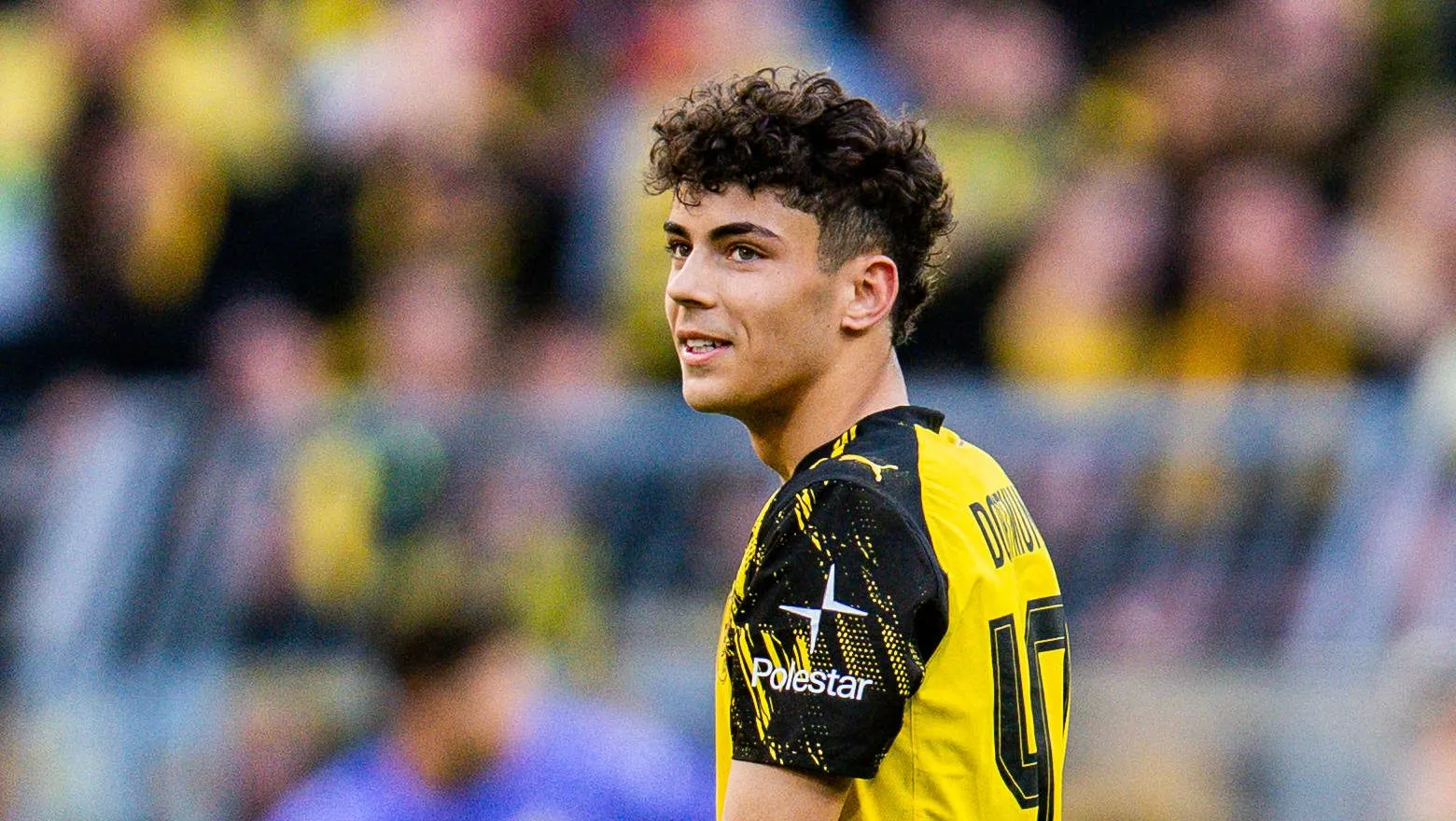 Neymar &lsquo;her&oacute;i&rsquo; e Rodrygo inspira&ccedil;&atilde;o: Filho de brasileiro, joia do Borussia Dortmund empolga