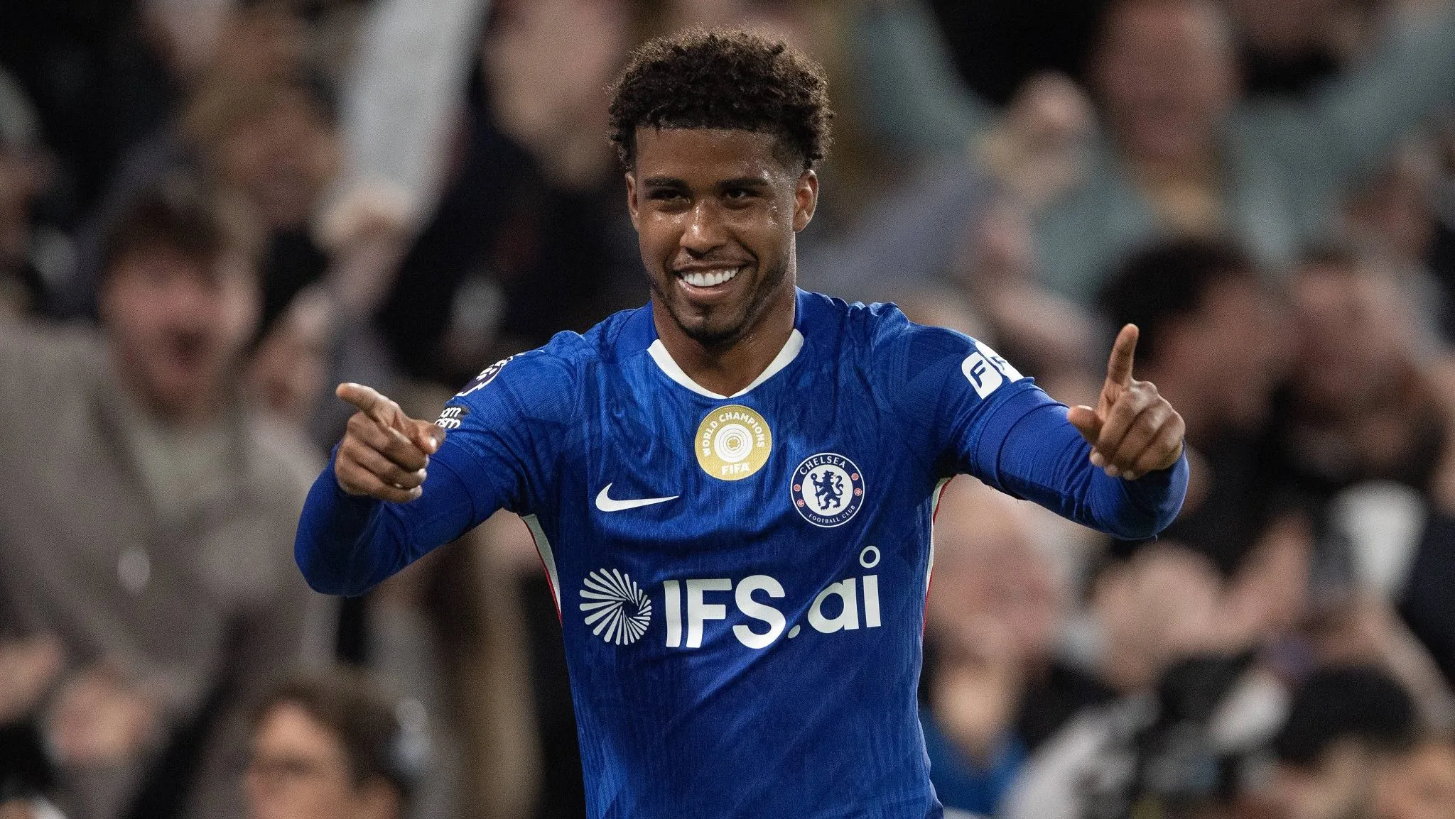 Andrey Santos pelo Chelsea (Foto: Imago/Visionhaus)