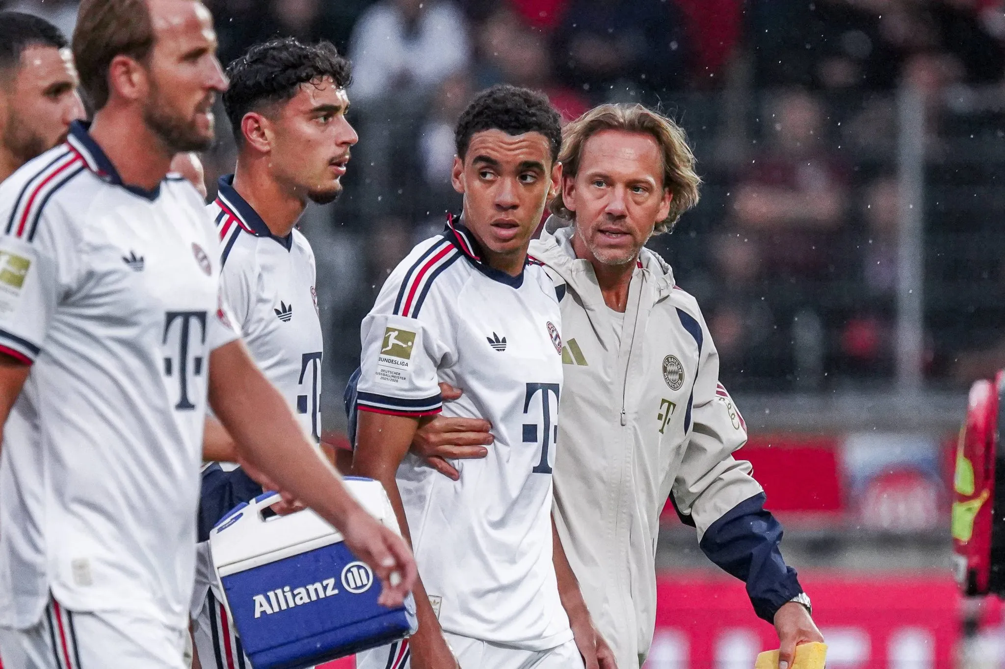 Musiala, do Bayern, deixa o campo após mal-estar contra o Heidenheim