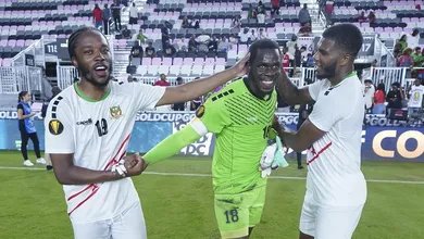 Num festival de sele&ccedil;&otilde;es pequeninas, S&atilde;o Crist&oacute;v&atilde;o e Neves pintou a zebra para cima de Cura&ccedil;ao nas preliminares da Copa Ouro