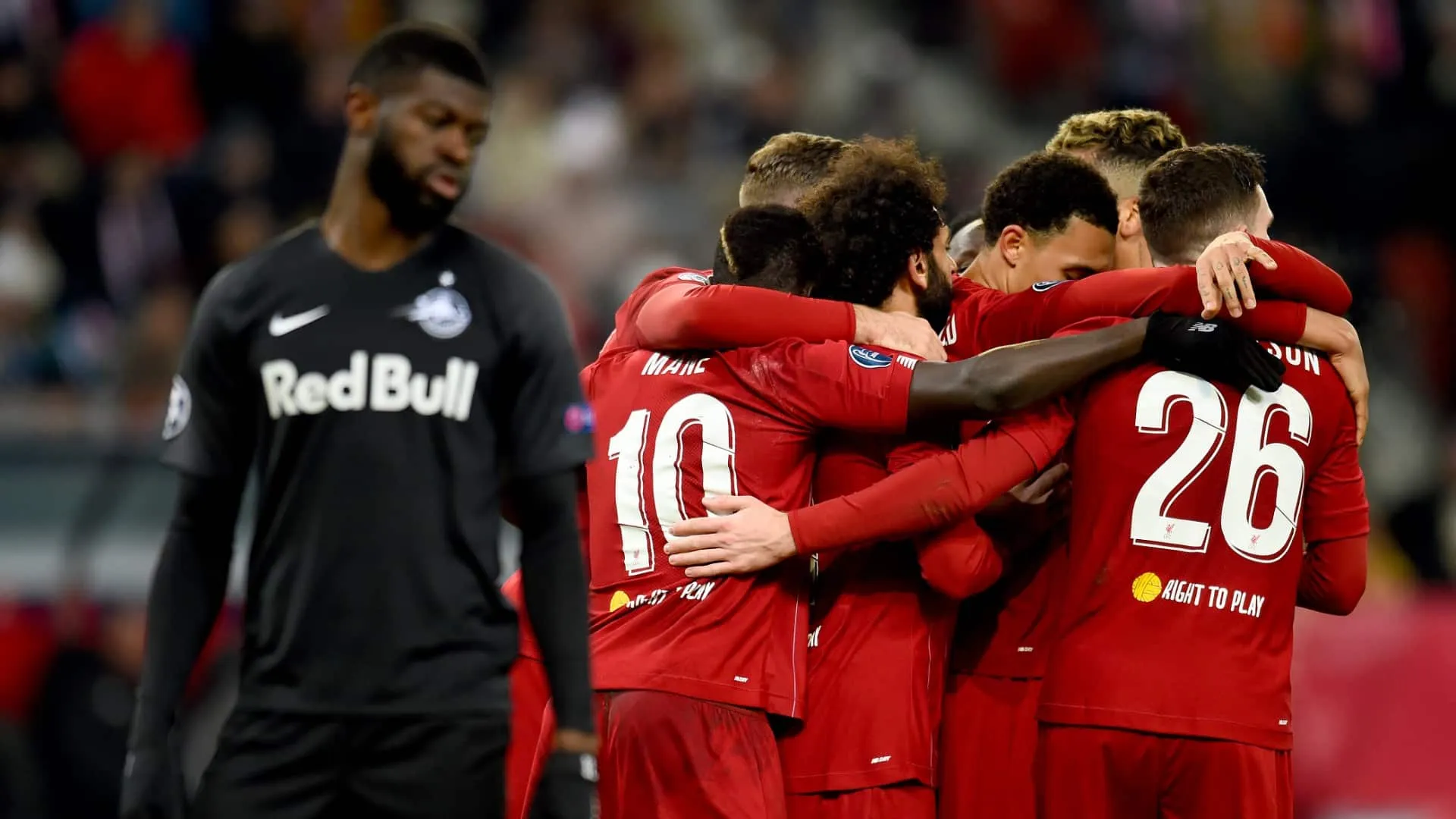 Em jogo cheio de desperd&iacute;cios, o Liverpool cumpriu seu dever e est&aacute; nas oitavas