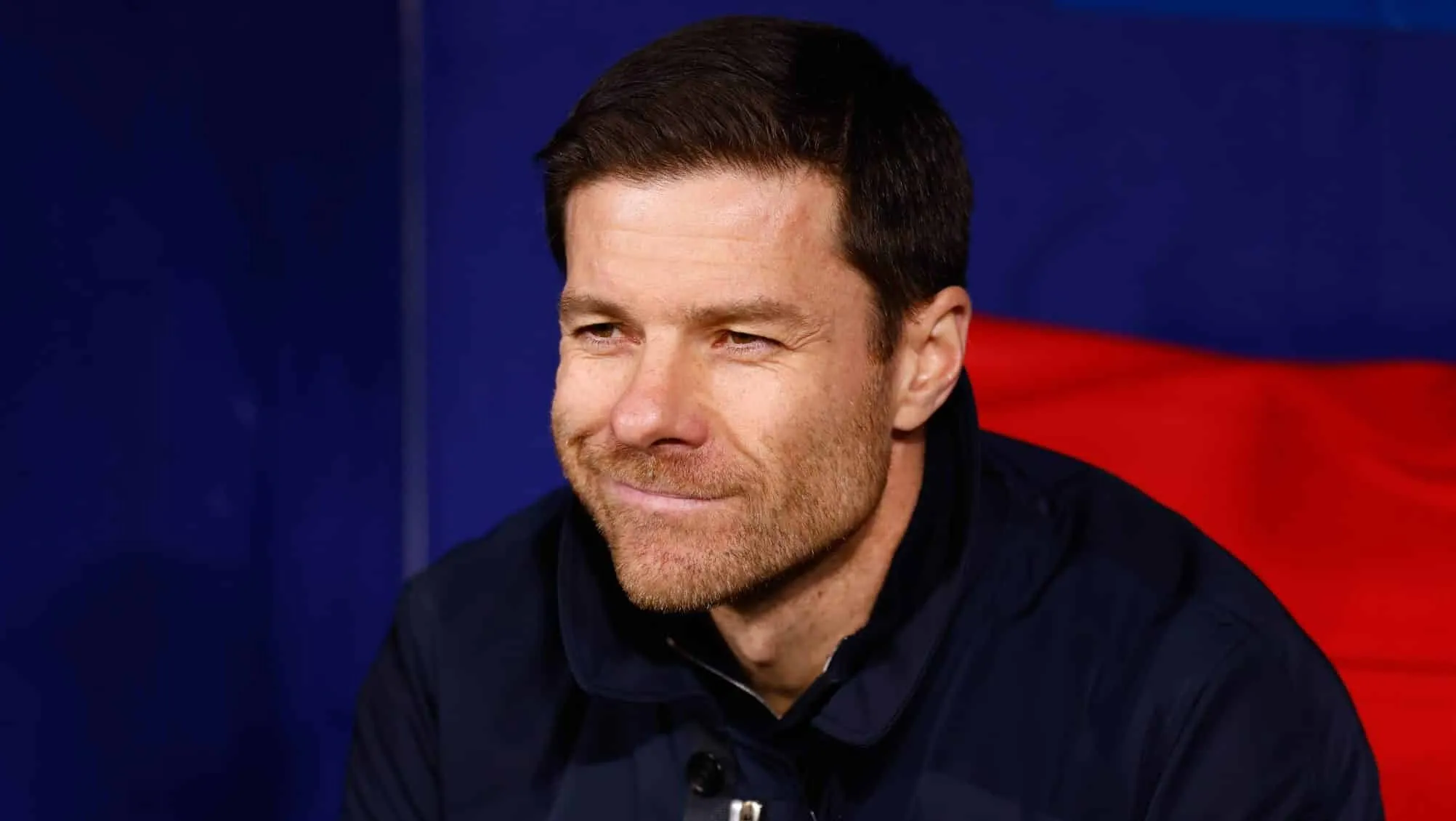 Xabi Alonso comanda treino do Leverkusen no CT do Real Madrid e recebe visita sugestiva