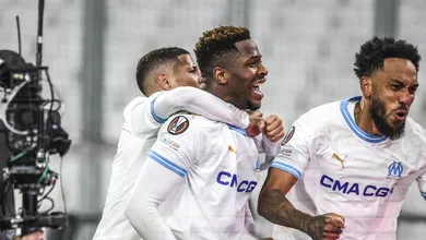 Olympique jogou mais que Benfica, mas precisou de p&ecirc;naltis para avan&ccedil;ar na Liga Europa