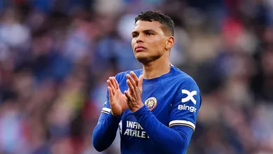 &lsquo;Amor indescrit&iacute;vel&rsquo;: Chelsea oficializa sa&iacute;da de Thiago Silva