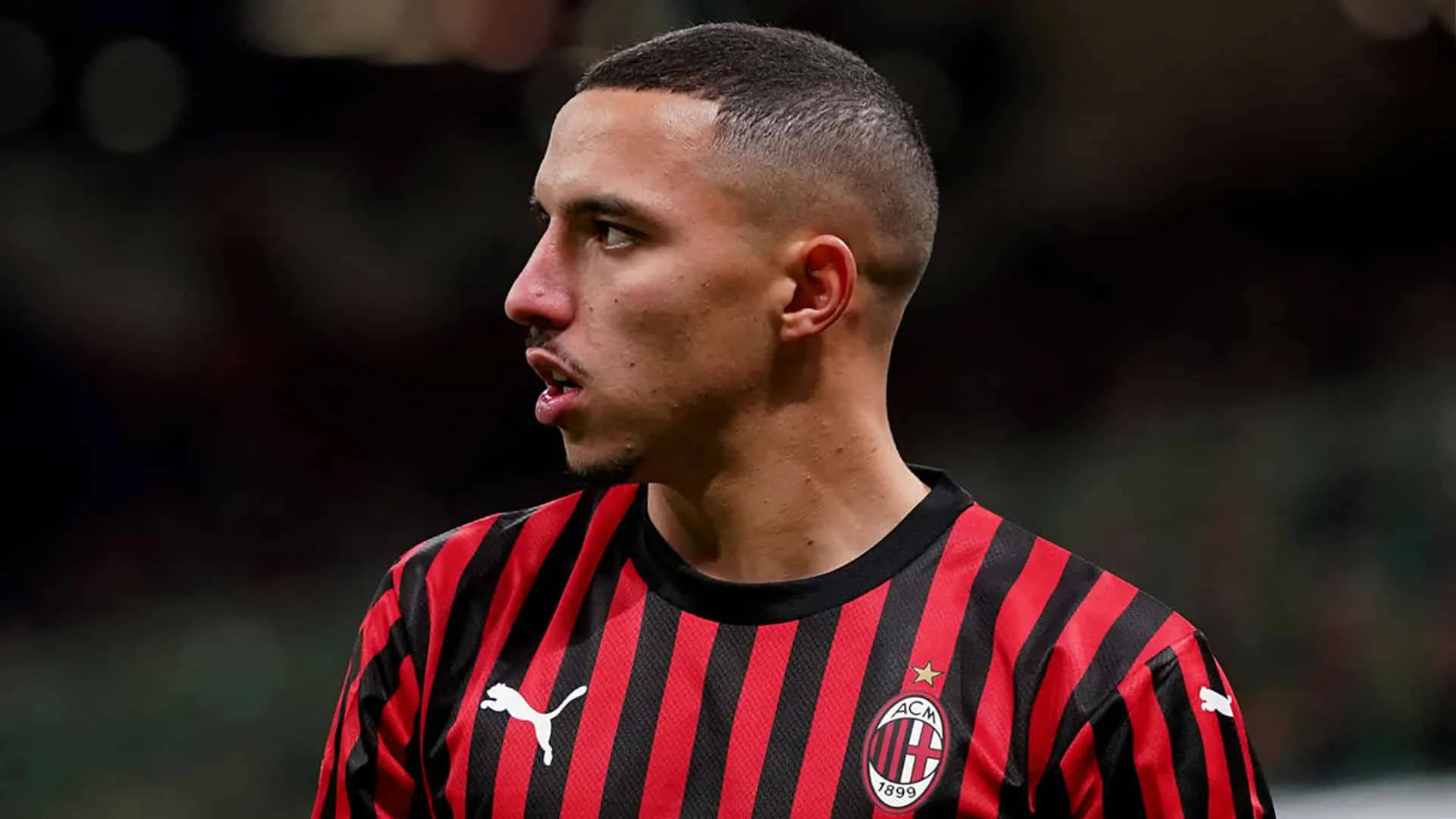Bennacer quer ser um l&iacute;der para o Milan e j&aacute; sabe o caminho: &ldquo;Estudo como o Pirlo jogava&rdquo;