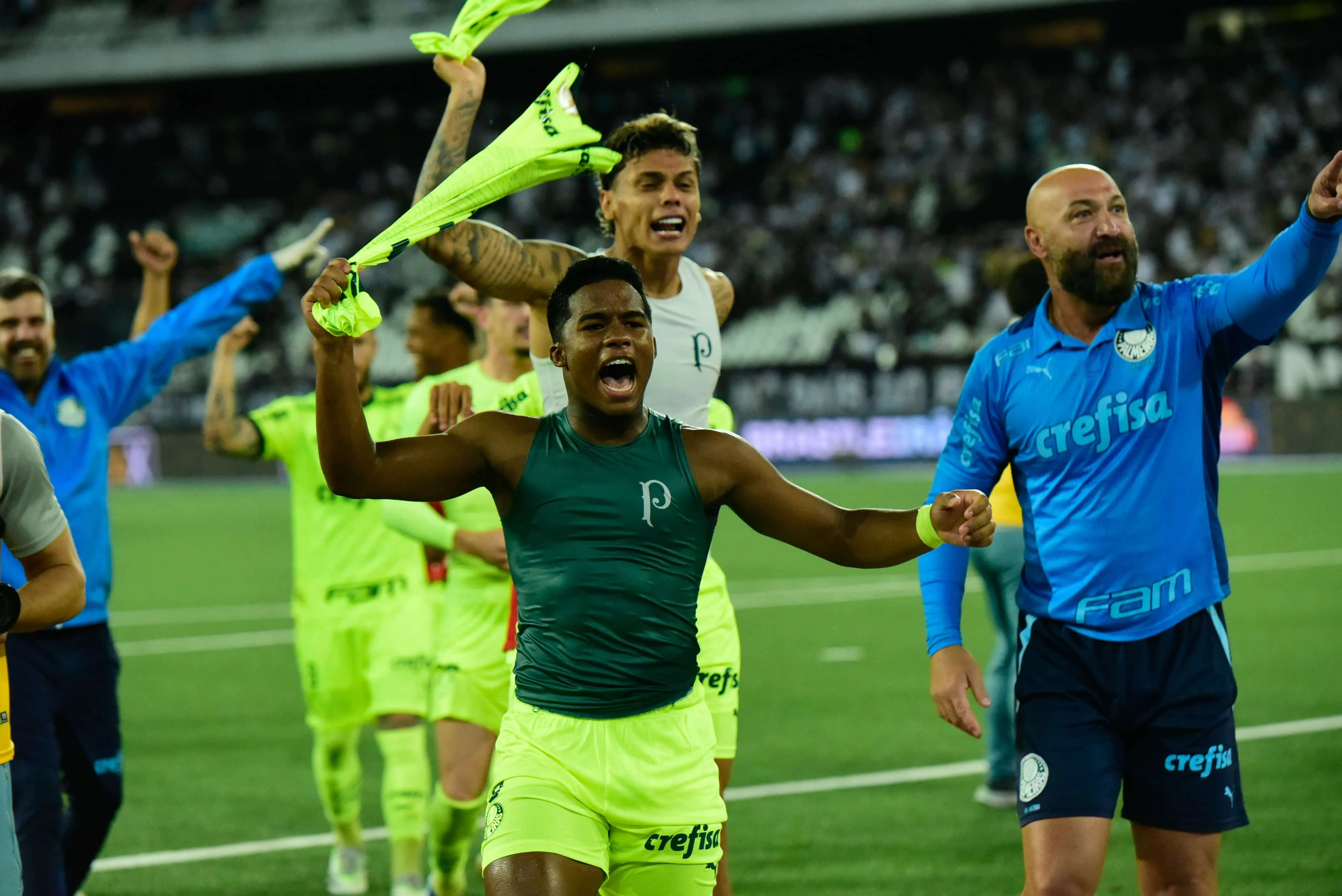 Palmeiras pega Athletico-PR para alcan&ccedil;ar ponta do Brasileir&atilde;o e mexer com psicol&oacute;gico do Botafogo
