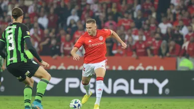 Inter vende Alem&atilde;o 19 dias ap&oacute;s a chegada de Valencia; 1&ordm; destino &eacute; europeu