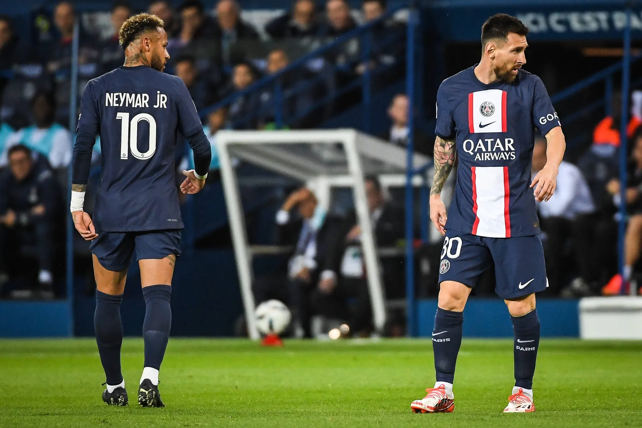 Neymar e Messi em atua&ccedil;&atilde;o pelo Paris Saint-Germain (Foto: IMAGO / ZUMA Press Wire)