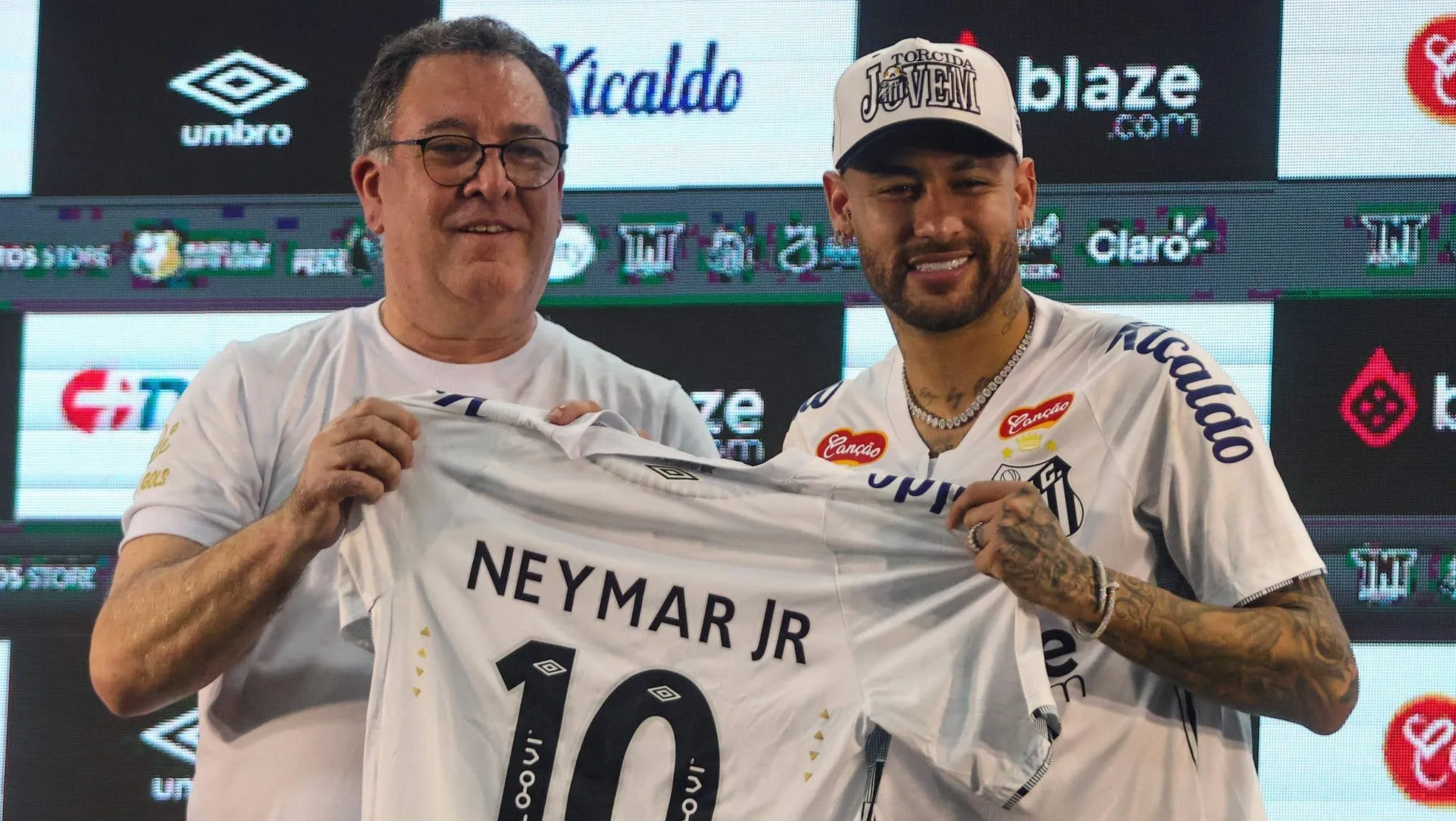 S&oacute; seis meses? Neymar diz que tem muitas coisas para viver no Santos