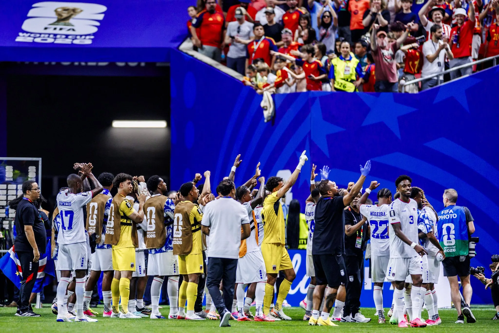 Sele&ccedil;&atilde;o de Cabo Verde celebra estreia na Copa do Mundo (Foto: IMAGO / PGS Photo Agency)