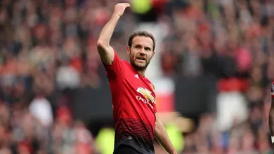 Juan Mata: &ldquo;Ajudar outras pessoas &eacute; provavelmente mais significativo do que fazer um gol na final&rdquo;