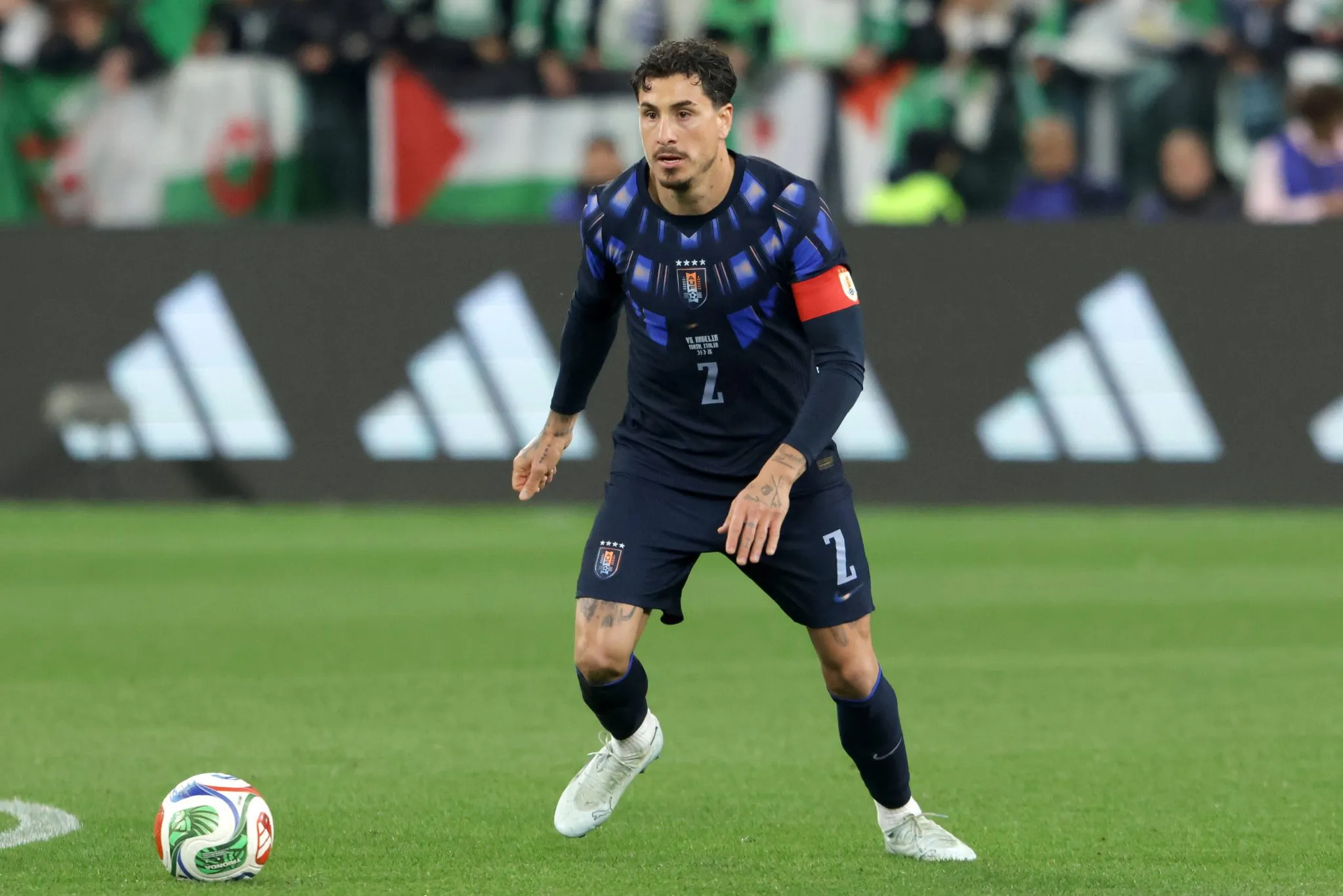 Jos&eacute; Mar&iacute;a Gim&eacute;nez, do Uruguai (Foto: Imago/Buzzi)