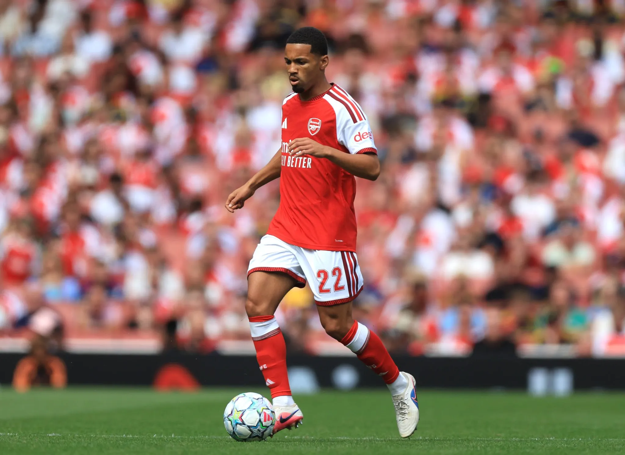 Nwaneri em a&ccedil;&atilde;o pelo Arsenal
