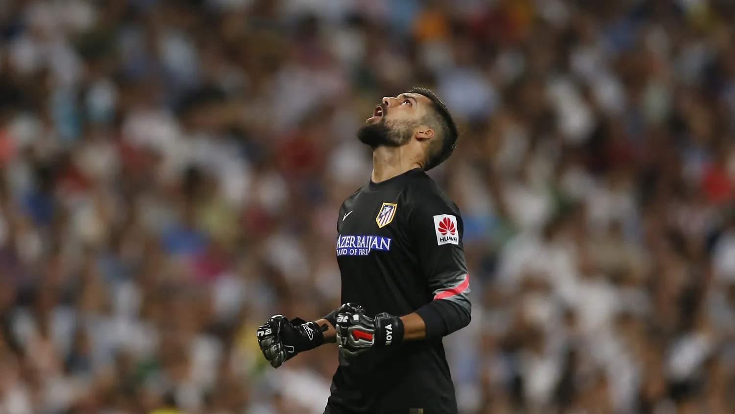 Moy&aacute; foi o destaque da vit&oacute;ria do Atl&eacute;tico de Madrid (Foto: AP)