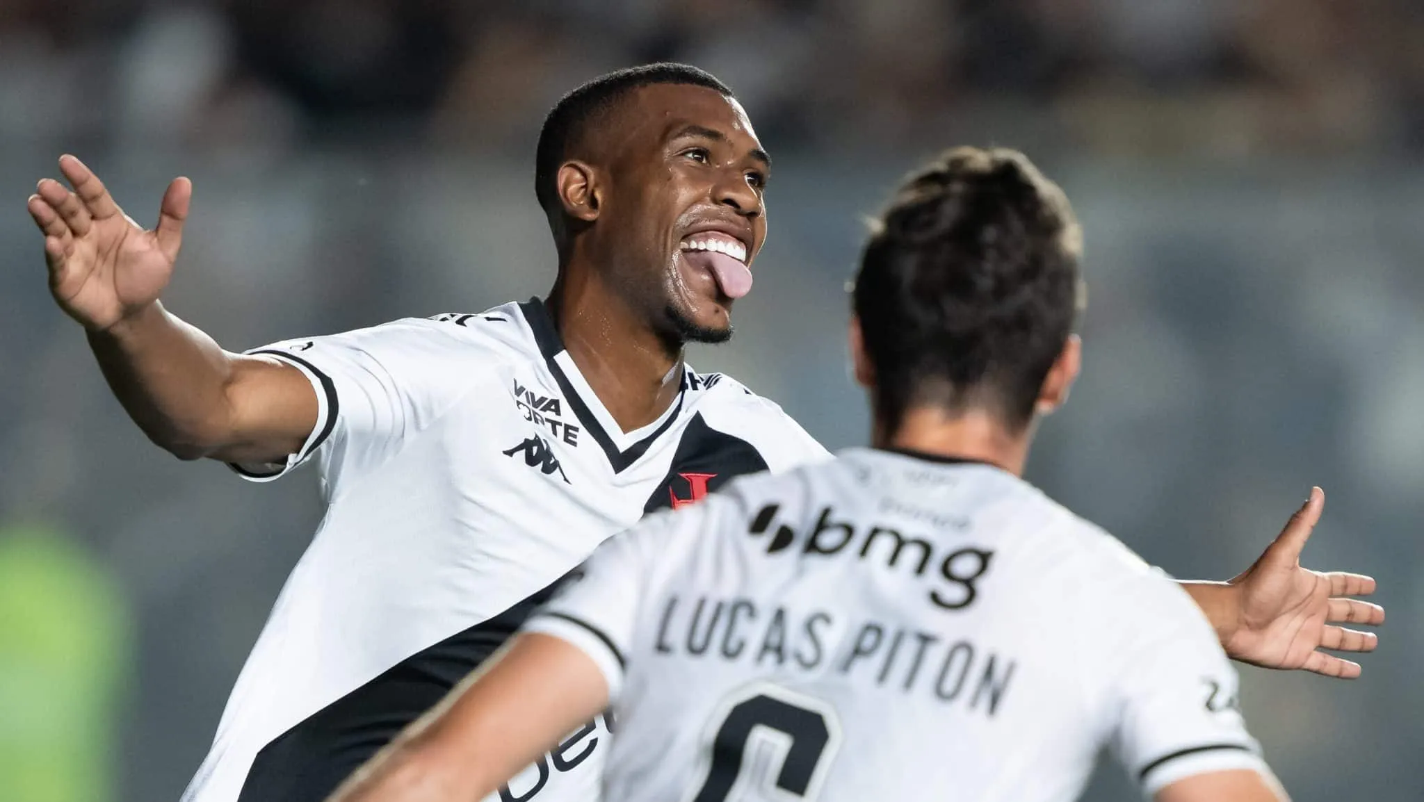 Vasco avan&ccedil;a na Copa do Brasil e mostra que &eacute; melhor sem depend&ecirc;ncia de Vegetti