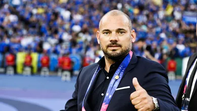 Sneijder elege substituto perfeito para Xavi no Barcelona