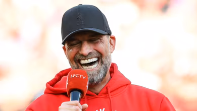 Klopp interrompe ano sab&aacute;tico para assumir Borussia Dortmund por um jogo; entenda