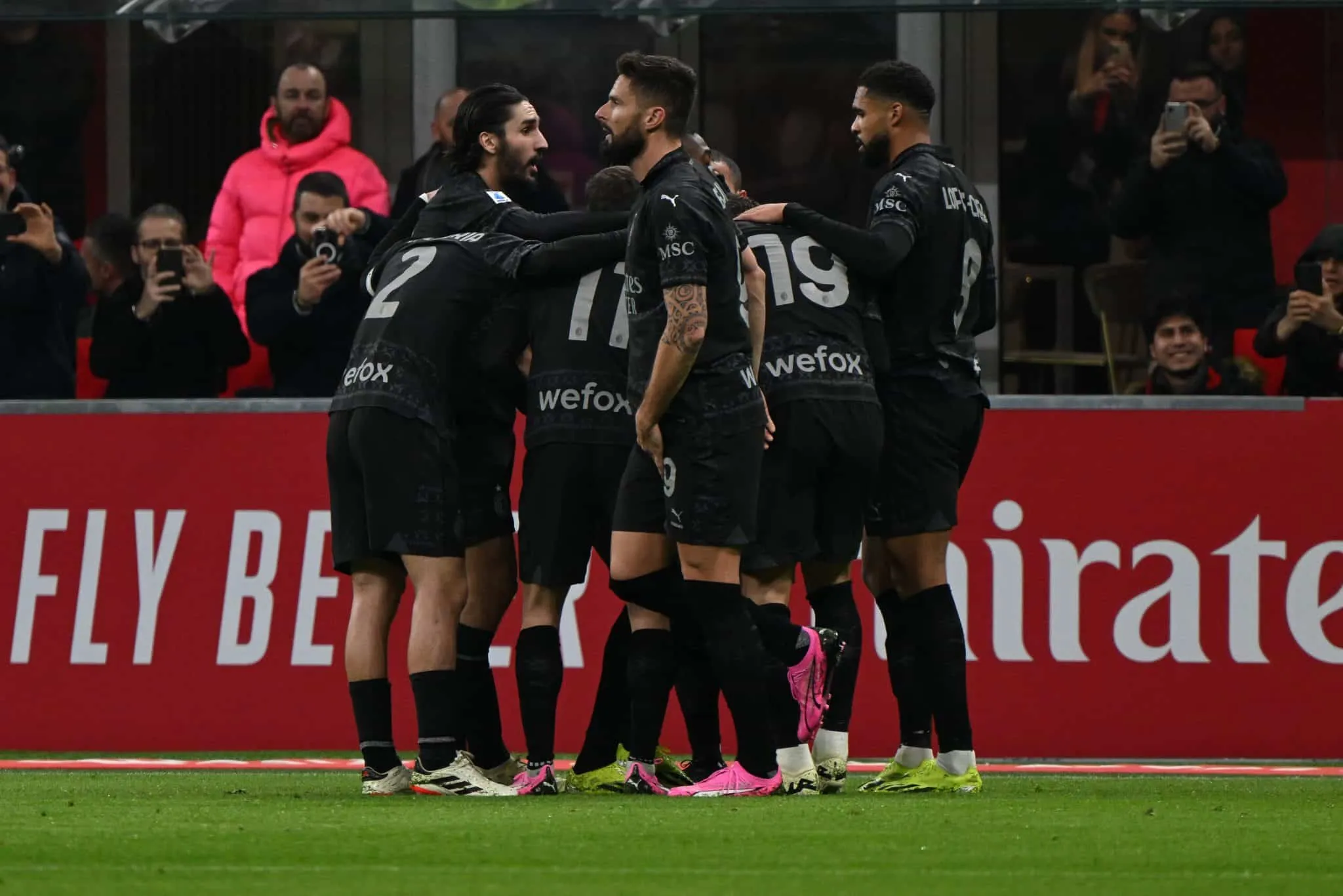 O Milan jogou para o gasto, mas foi o suficiente para superar o irregular Napoli no San Siro