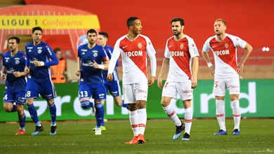Henry em apuros: Monaco toma 5 a 1 em casa do Estrasburgo e segue afundado na zona de rebaixamento
