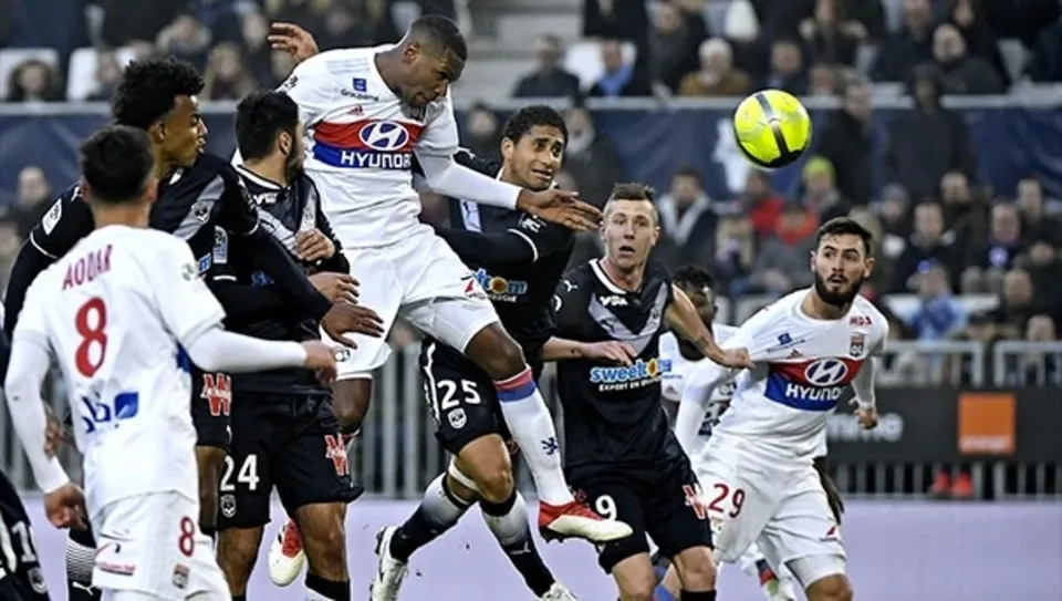 Na parte &ldquo;normal&rdquo; do Franc&ecirc;s, Lyon sai ganhando &ndash; mesmo perdendo