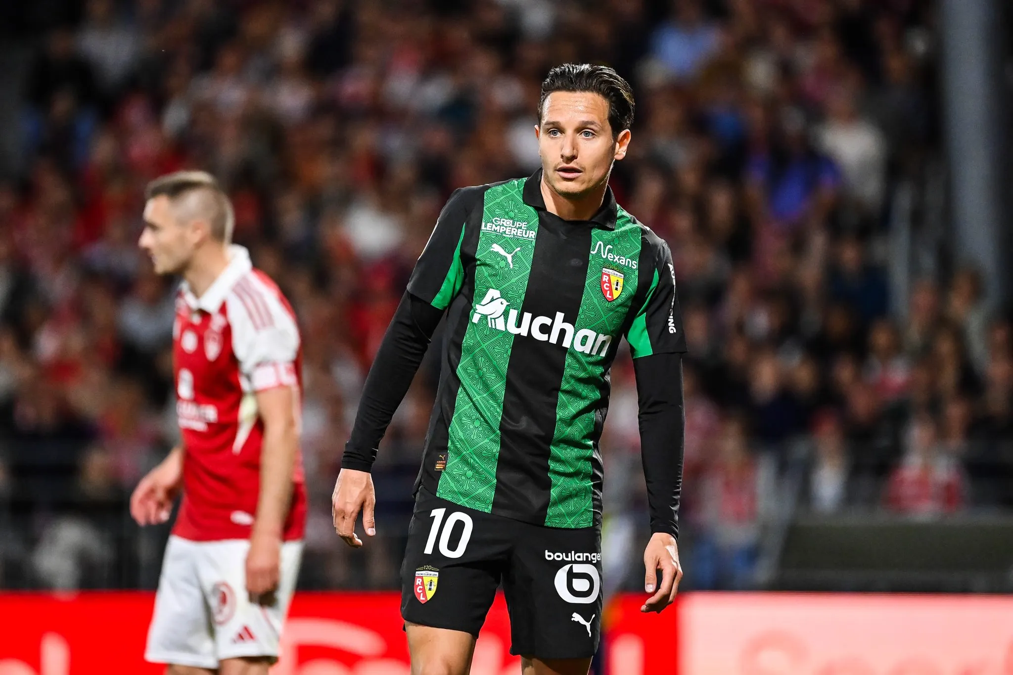 Thauvin em a&ccedil;&atilde;o pelo Lens
