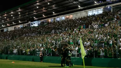 Prepare a pipoca para um fim de semana de defini&ccedil;&otilde;es em campeonatos na Europa e no Brasil