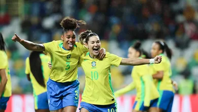Sele&ccedil;&atilde;o brasileira feminina encerra temporada mostrando pot&ecirc;ncia, mas tem dilemas a resolver