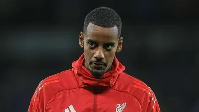 Mesmo ap&oacute;s janela de R$ 3 bilh&otilde;es, Liverpool pode ser for&ccedil;ado a ir ao mercado novamente
