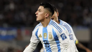 Almada resgata empate, Argentina mant&eacute;m escrita e obriga Col&ocirc;mbia a fazer contas