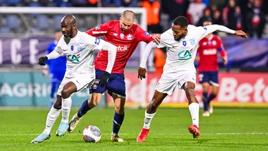 &lsquo;Ele imitou o bigode do Hitler&rsquo;: relatos escancaram racismo em jogo do Lille