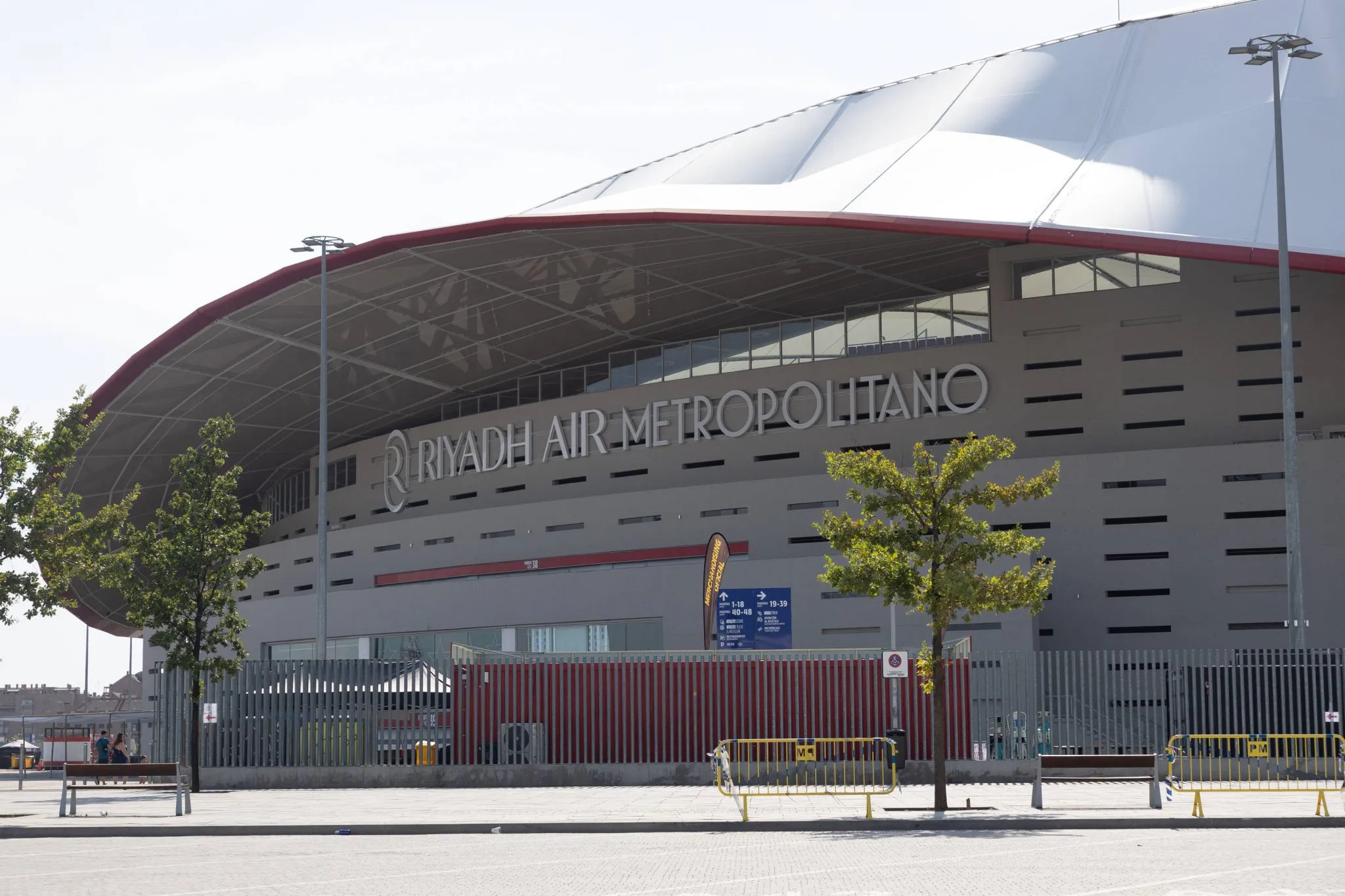 Est&aacute;dio Metropolitano, casa do Atl&eacute;tico de Madrid, receber&aacute; a final da Champions League 2026/27 (Foto: IMAGO / Europa Press)
