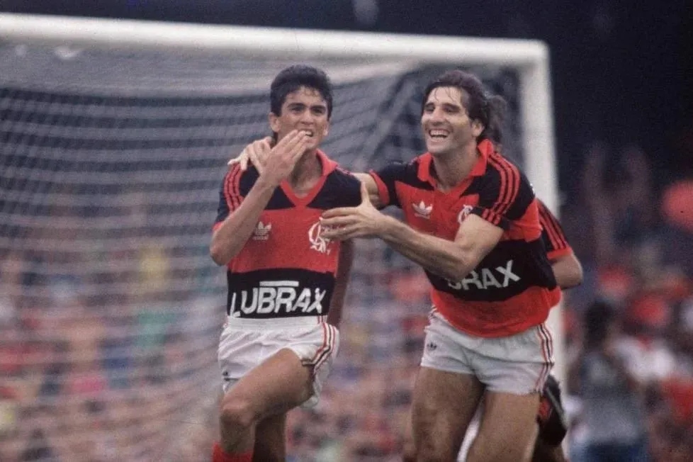 Bebeto relembra hist&oacute;rico Flamengo x Atl&eacute;tico-MG e d&aacute; conselho ao time de Filipe Lu&iacute;s