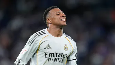 Real Madrid vence o Alav&eacute;s com detalhe de sorte em noite ruim para brasileiro