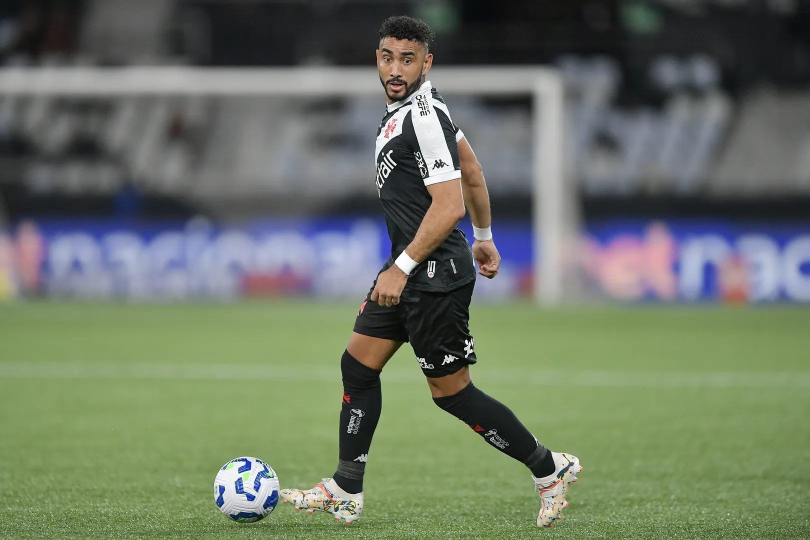 Payet tem apenas dois jogos como titular do Vasco em 2025 (Foto: Icon Sport)