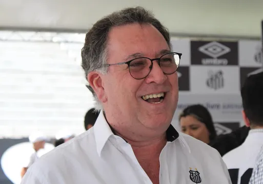 Santos prepara festa para &lsquo;descongelamento&rsquo; da camisa 10 com pe&ccedil;a comemorativa; veja foto