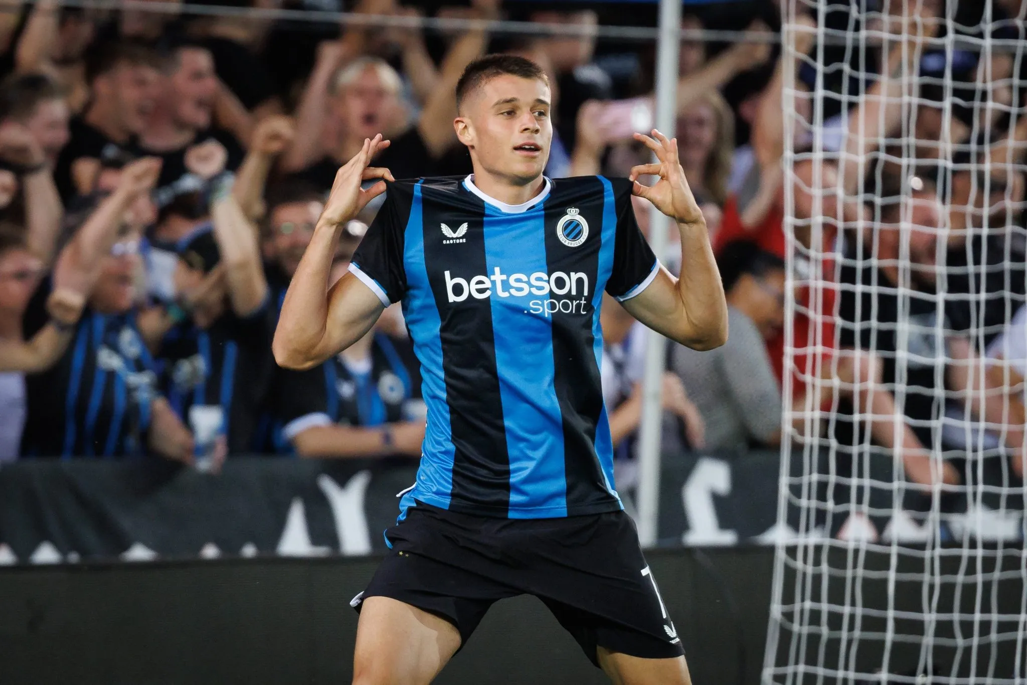 Nicol&ograve; Tresoldi, atacante do Club Brugge