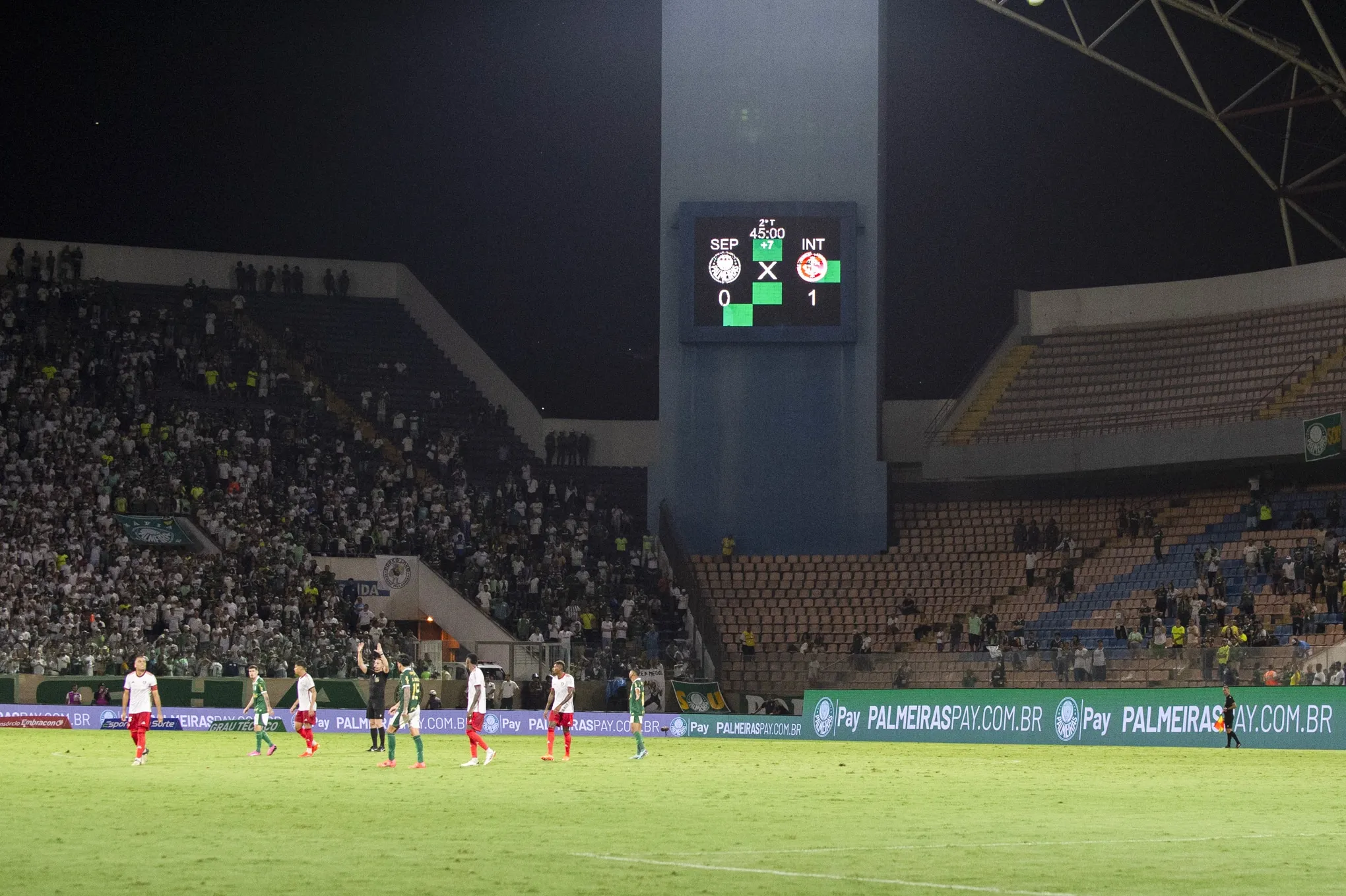 Torcida est&aacute; devendo ao maior Palmeiras da hist&oacute;ria