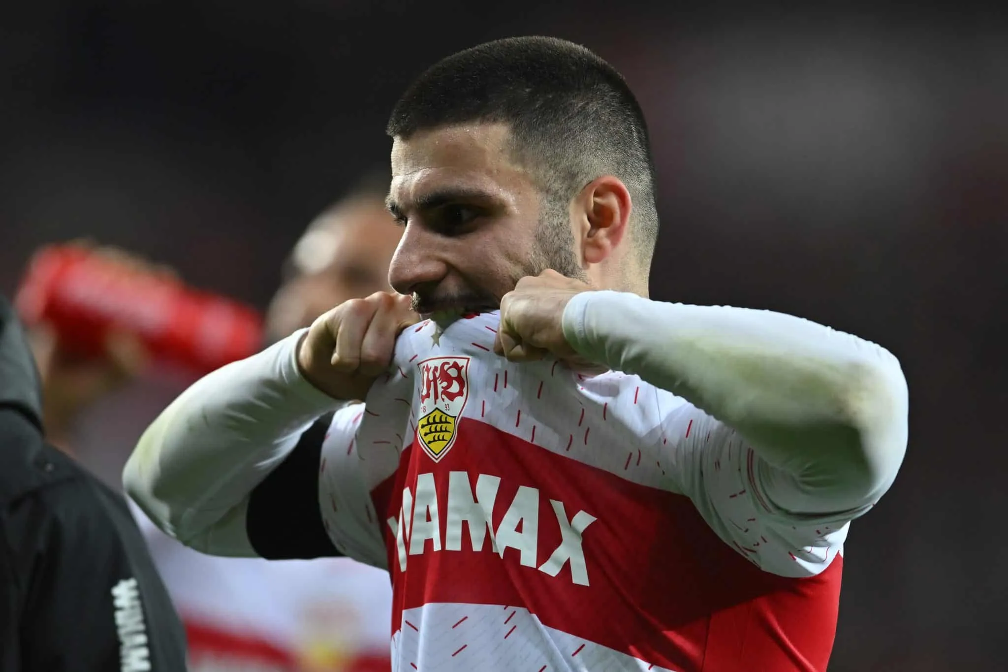 De s&oacute; comer repolho ao destaque na Bundesliga: Deniz Undav tem uma hist&oacute;ria e tanto