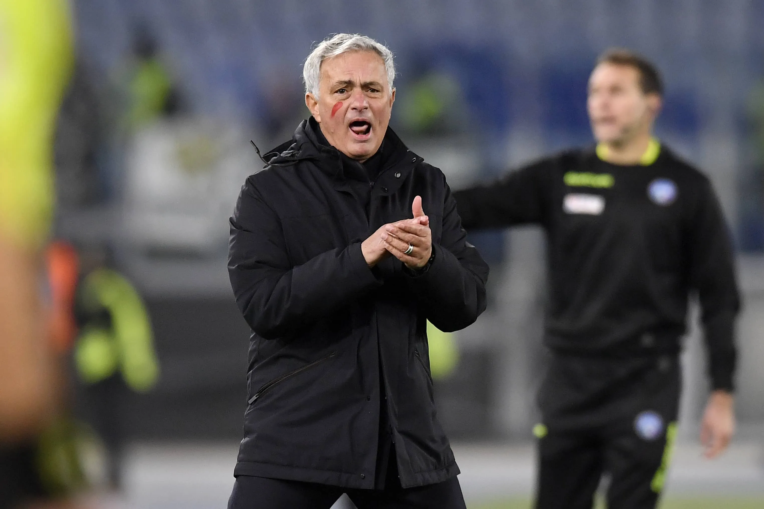 Parece inacredit&aacute;vel, mas Mourinho &eacute; investigado por dizer que &aacute;rbitro n&atilde;o tem &lsquo;estabilidade emocional&rsquo;