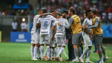 Gola&ccedil;o de Alisson abriu caminho para classifica&ccedil;&atilde;o do Gr&ecirc;mio contra o bravo Bahia