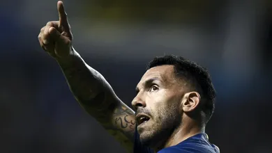 Tevez critica a Conmebol: &ldquo;Eles tiraram o nosso sonho de jogar a final no nosso pa&iacute;s&rdquo;