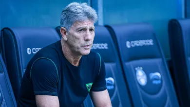 Renato sabe que o Gr&ecirc;mio sofrer&aacute; se n&atilde;o trouxer mais refor&ccedil;os, principalmente para o ataque
