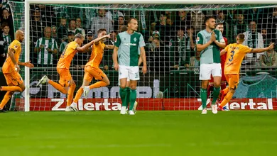 B&uuml;lter pegou na veia de fora da &aacute;rea para frustrar o Werder Bremen nos acr&eacute;scimos