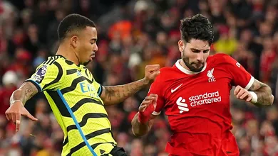 Liverpool e Arsenal fizeram um joga&ccedil;o e empataram &mdash; melhor aos Gunners, l&iacute;deres da Premier League