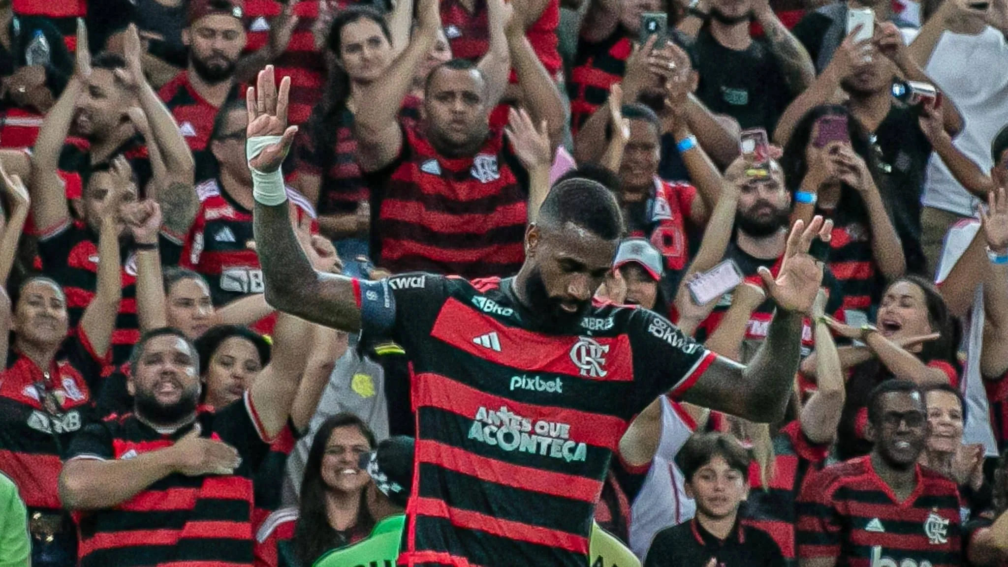 Gerson &eacute; o melhor jogador do Brasil em 2024 e poder ser alicerce para Dorival