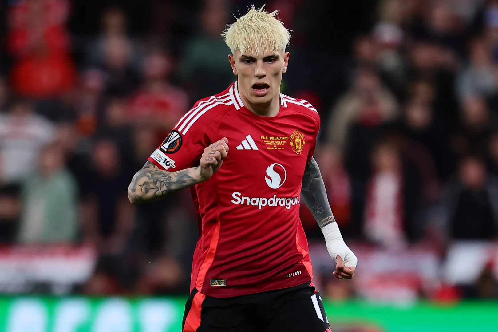 Garnacho em a&ccedil;&atilde;o pelo Manchester United